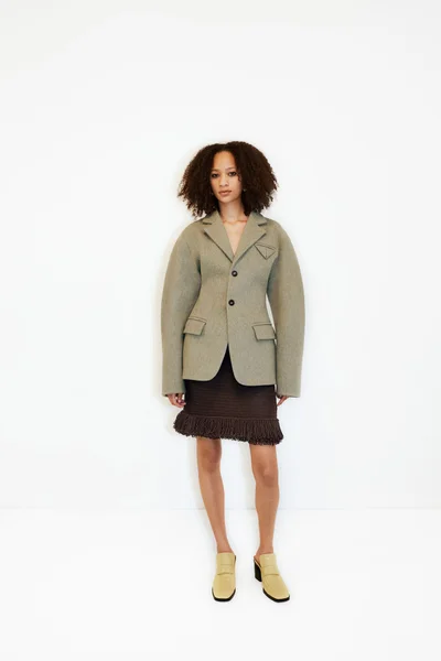 Look 15